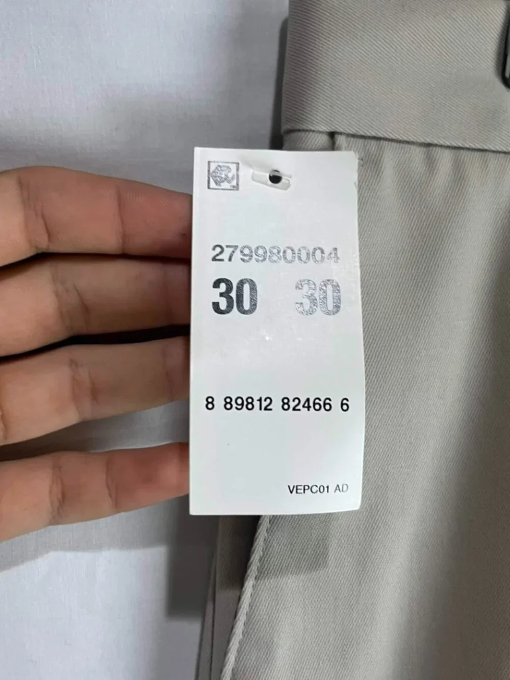 EUC Dockers Signature Khaki Pants Mens Beige The Best Pressed Classic Fit 30x30